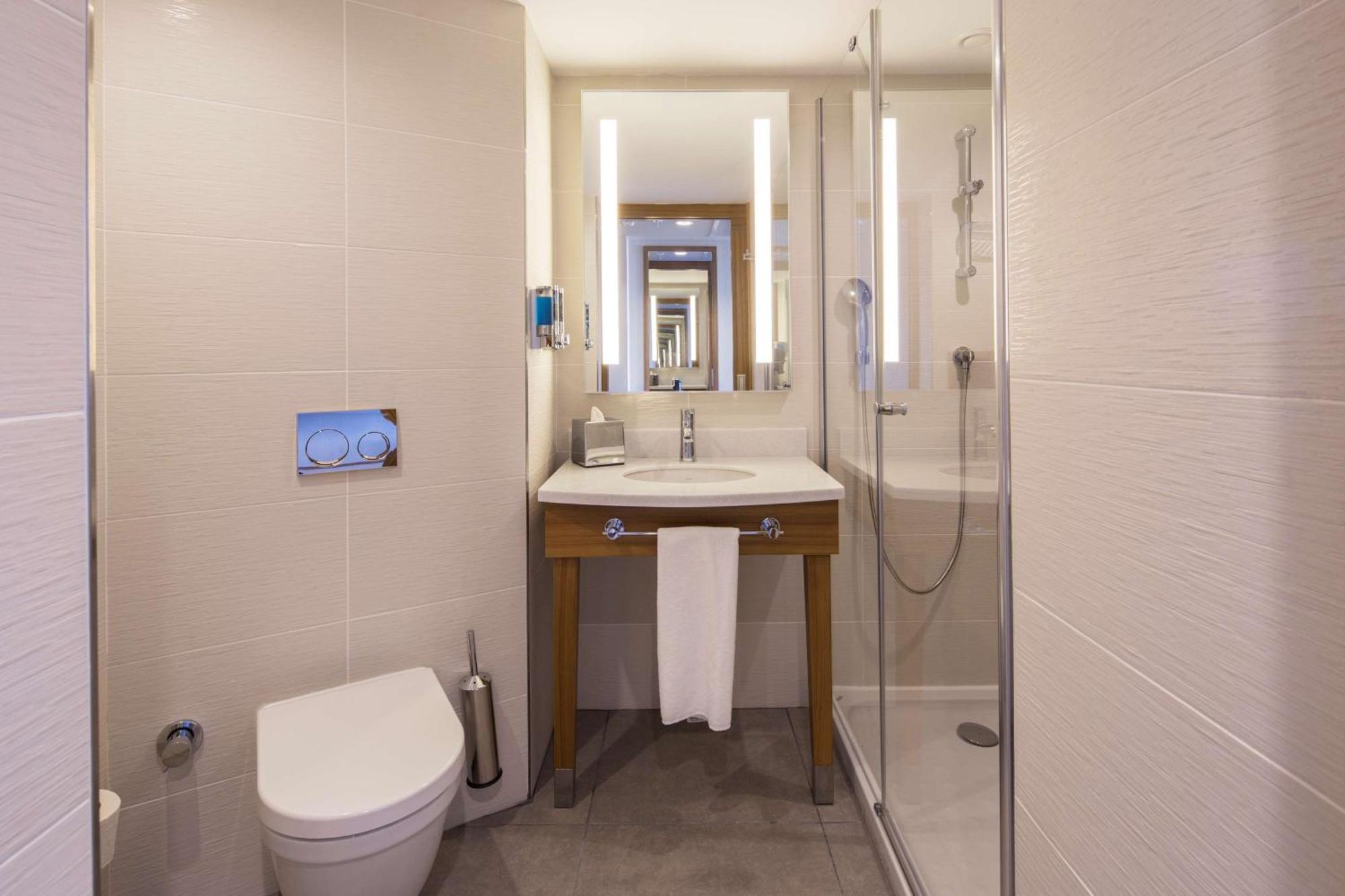 Hampton By Hilton Kurtkoy 4*