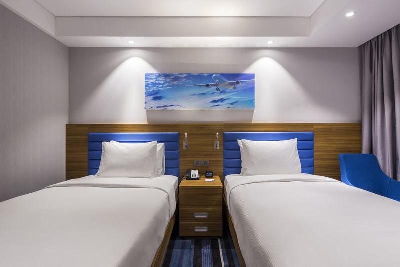 Hotel Hampton By Hilton Kurtkoy